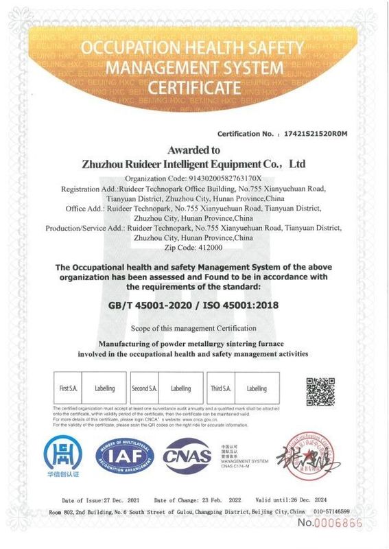 Forneau à pression sous vide de taille de chambre personnalisable pour applications polyvalentes Structure de type horizontal