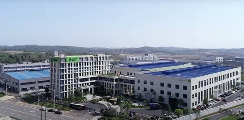 Forneau sous vide pour des applications de température 1200-2500°C Système de commande de température de conception PLC ou PC